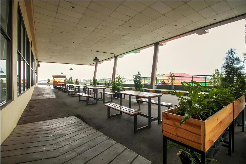 Super Oyo Capital O 483 Tamansari Panoramic Bandung Hotel Exterior photo